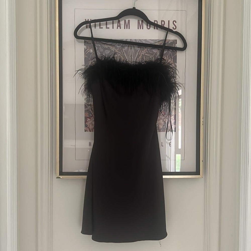 New Mini black dress with fur S